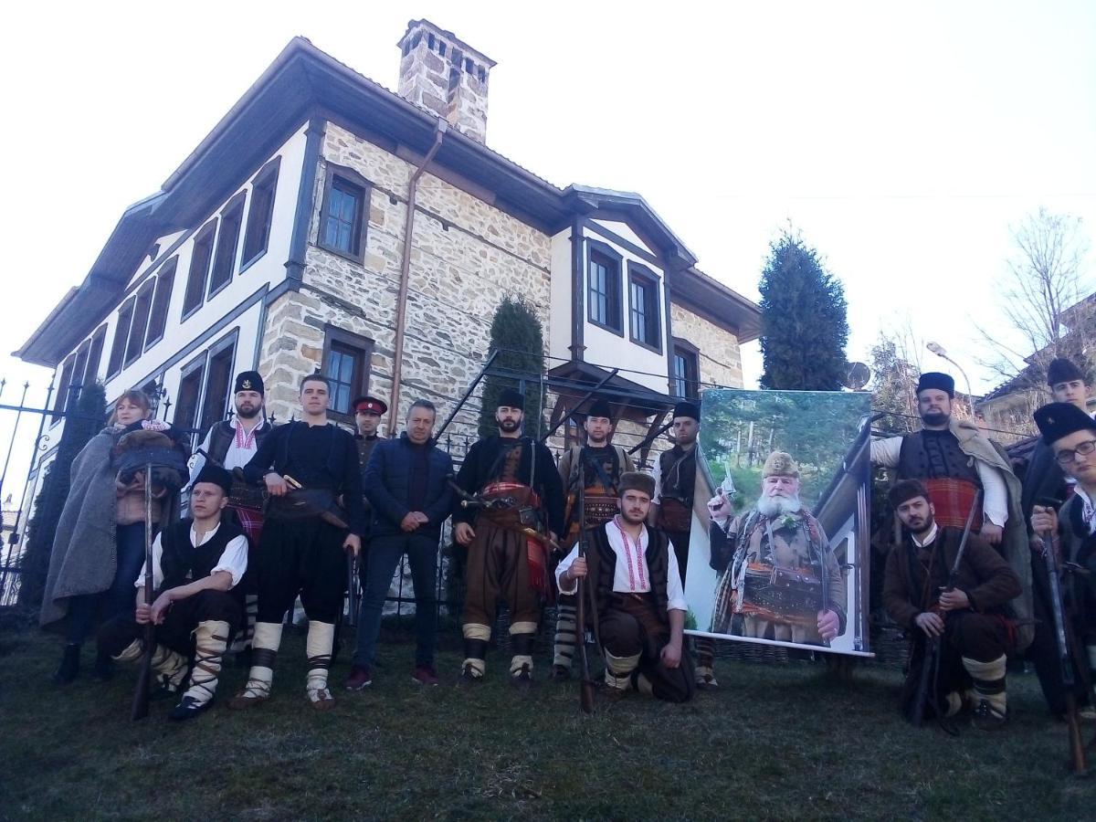 Petko Takov'S House Hotell Smolyan Exteriör bild