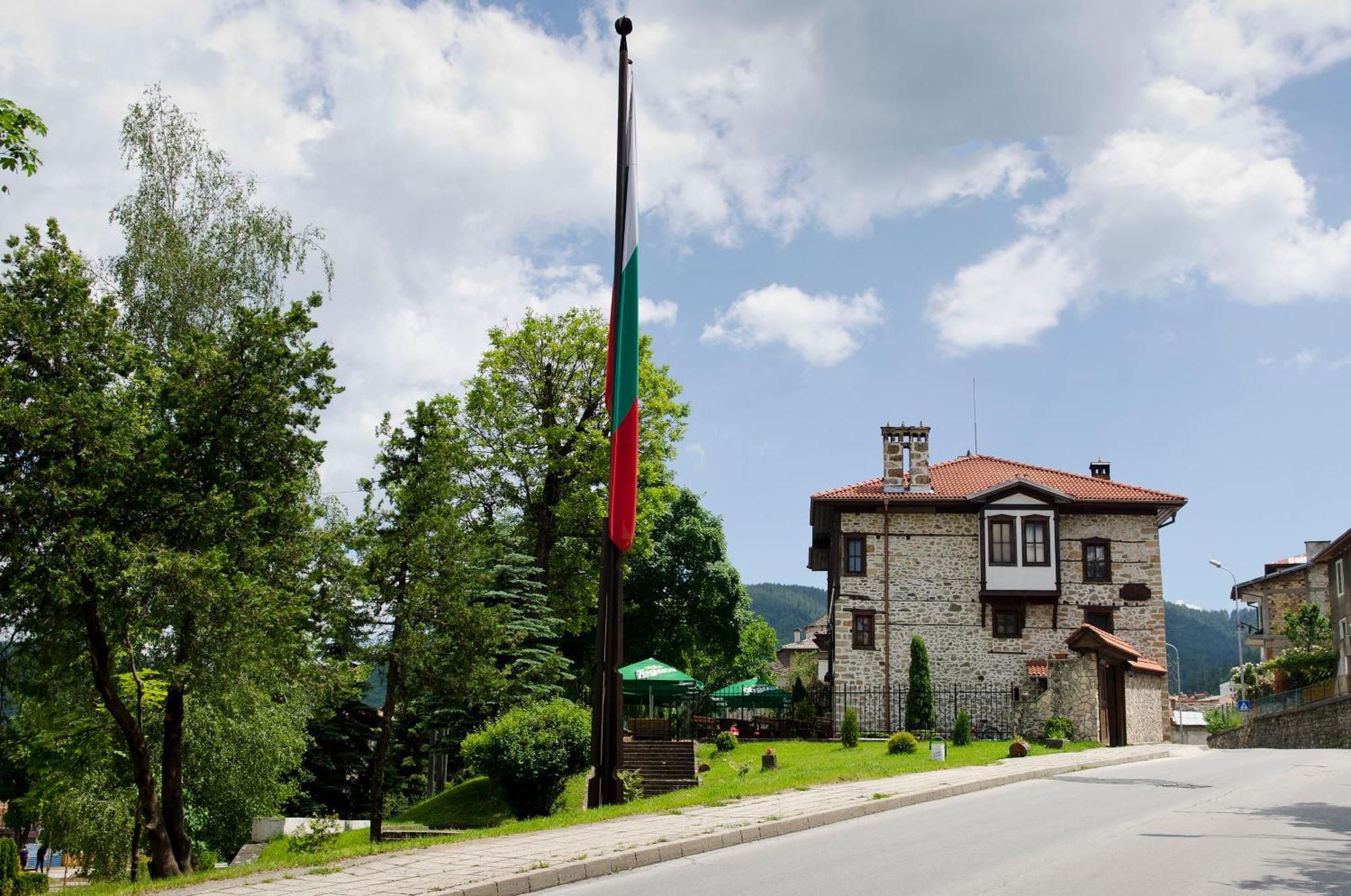 Petko Takov'S House Hotell Smolyan Exteriör bild